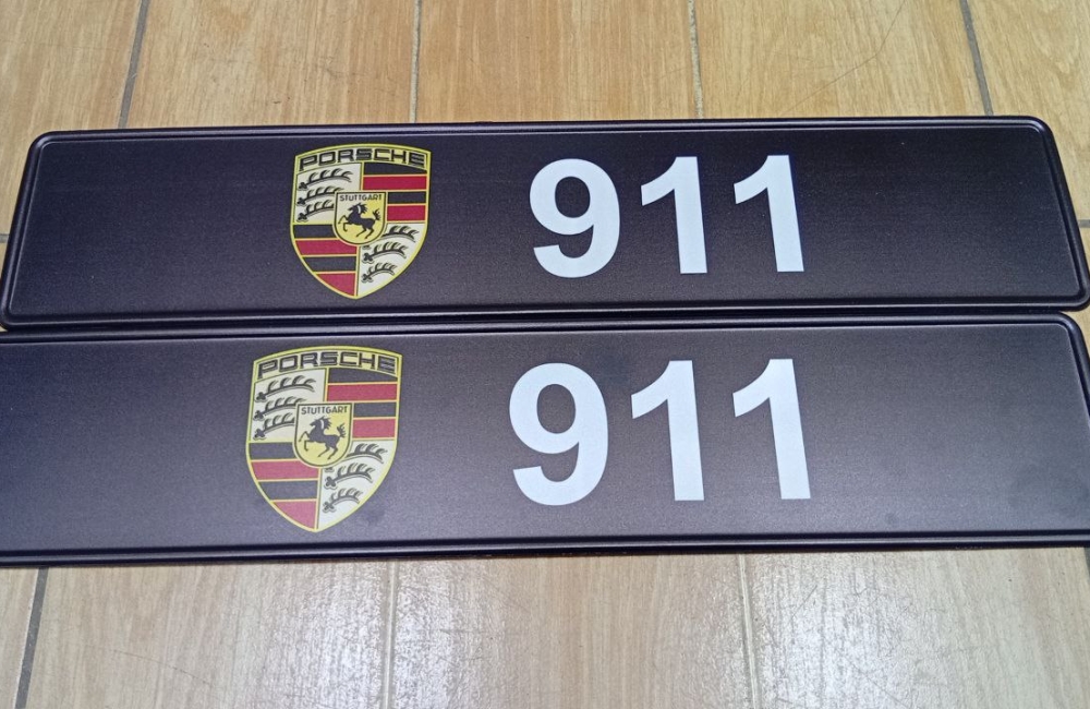 Сувенирный номерной знак 911
